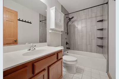 5568 Cambridge Way, Hanover Park, IL 60133 - Photo 18