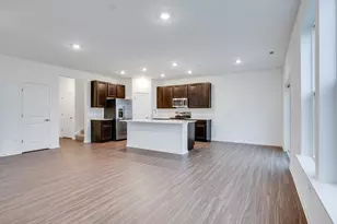 235 Cooney Wy, Oswego, IL 60543 - Photo 4
