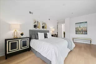 434 W Melrose St, Chicago, IL 60657 - Photo 10