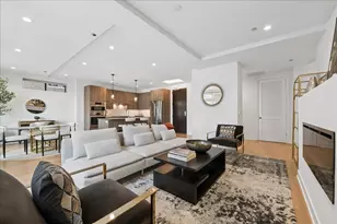434 W Melrose St, Chicago, IL 60657 - Photo 8