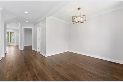 4903 N Moody Avenue, Chicago, IL 60630 - Photo 18