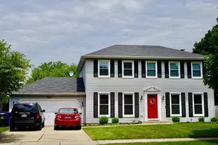 1013 E Benton Ave, Naperville, IL 60540 - Photo 1
