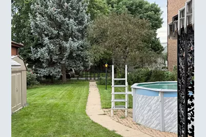 5244 W Waveland Avenue, Chicago, IL 60641 - Photo 4