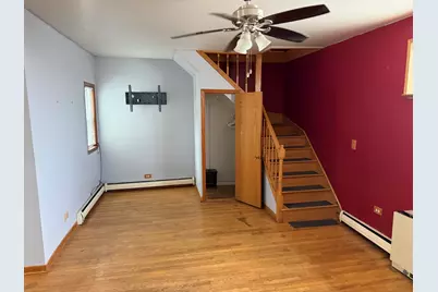 5244 W Waveland Avenue, Chicago, IL 60641 - Photo 6