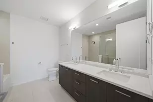 434 W Melrose St, Chicago, IL 60657 - Photo 10