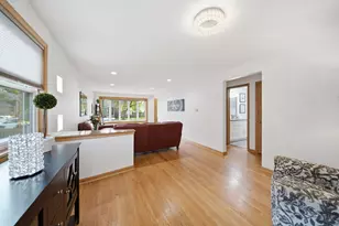11001 S Albany Ave, Chicago, IL 60655 - Photo 6
