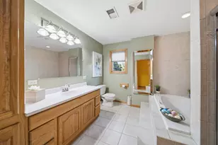 11001 S Albany Ave, Chicago, IL 60655 - Photo 16