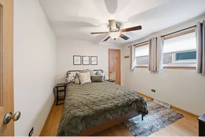 11001 S Albany Avenue, Chicago, IL 60655 - Photo 10