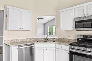 3292 Bromley Ln, Aurora, IL 60502 - Photo 10