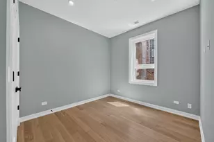 1347 W Grand Ave, Chicago, IL 60642 - Photo 18