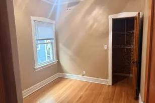 5302 N Luna Ave, Chicago, IL 60630 - Photo 8
