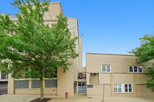 1834 Ridge Ave, Evanston, IL 60201 - Photo 1