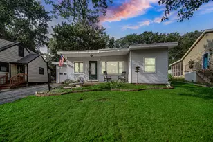 909 Pershing Dr, Wauconda, IL 60084 - Photo 24