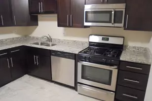1206 E Fairview St, Arlington Heights, IL 60005 - Photo 2