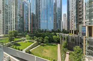 195 N Harbor Dr, Chicago, IL 60601 - Photo 20