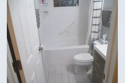 23W554 Burdette Avenue, Carol Stream, IL 60188 - Photo 20