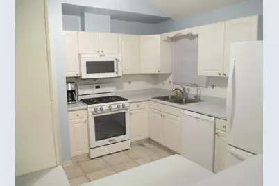 23W554 Burdette Avenue, Carol Stream, IL 60188 - Photo 4