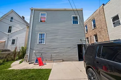 1015 N Central Avenue, Chicago, IL 60651 - Photo 46