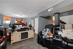1015 N Central Ave, Chicago, IL 60651 - Photo 34