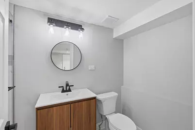 37 E Weathersfield Way, Schaumburg, IL 60193 - Photo 8