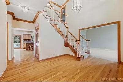 1002 Thoroughbred Circle, Saint Charles, IL 60174 - Photo 8