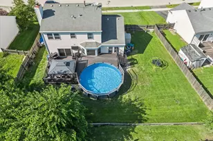 1202 Bristol Trail Rd, Lake Zurich, IL 60047 - Photo 2