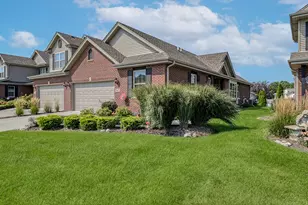 25632 S Riley Erin Rd, Manhattan, IL 60442 - Photo 2
