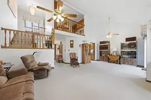 223 Miller St, Beecher, IL 60401 - Photo 8