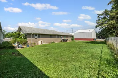 525 S Dixie Highway, Beecher, IL 60401 - Photo 44