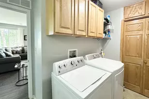 2443 Baldwin Ct, Aurora, IL 60503 - Photo 24