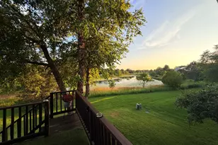2443 Baldwin Ct, Aurora, IL 60503 - Photo 10