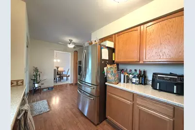 360 Homewood Drive, Bolingbrook, IL 60440 - Photo 8