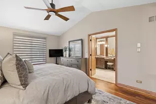 328 Cromwell Ct, Westmont, IL 60559 - Photo 12