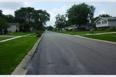 21W651 Glen Valley Drive, Glen Ellyn, IL 60137 - Photo 26