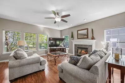 1075 Robinson Street, Elburn, IL 60119 - Photo 14