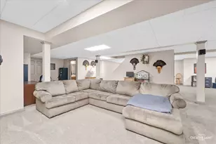 40W850 Stonecrest Dr, Elgin, IL 60124 - Photo 28