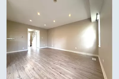 750 Roosevelt Road #750, Hanover Park, IL 60133 - Photo 2