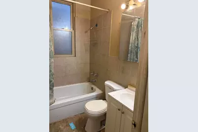 7230 S Wentworth Avenue, Chicago, IL 60621 - Photo 4