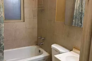 7230 S Wentworth Ave, Chicago, IL 60621 - Photo 4