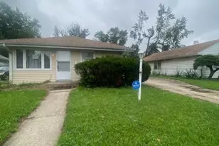 26 W 141st St, Dixmoor, IL 60426 - Photo 1