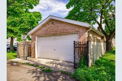 235 W 43rd Street, Chicago, IL 60609 - Photo 24