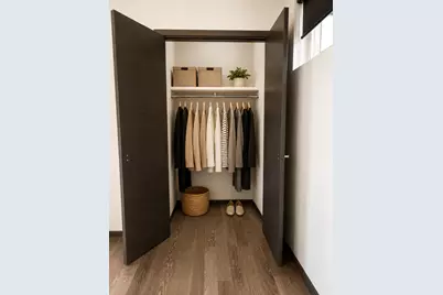 2441 W Haddon Avenue #2, Chicago, IL 60622 - Photo 10