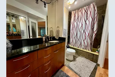 300 N State Street #3710, Chicago, IL 60654 - Photo 10