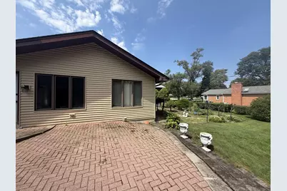 1009 S Ahrens Avenue, Lombard, IL 60148 - Photo 16