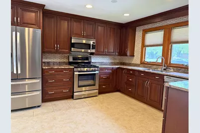 1009 S Ahrens Avenue, Lombard, IL 60148 - Photo 4