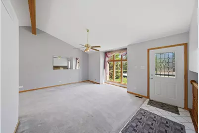 752 Rosanne Street, Lockport, IL 60441 - Photo 10