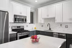 5055 N Clark St, Chicago, IL 60640 - Photo 14