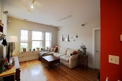 1901 W Newport Avenue #2, Chicago, IL 60657 - Photo 4
