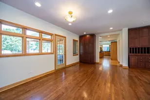 3404 Meadow Ln, Glenview, IL 60025 - Photo 16