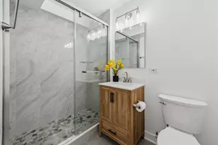 5801 N Sheridan Rd, Chicago, IL 60660 - Photo 16